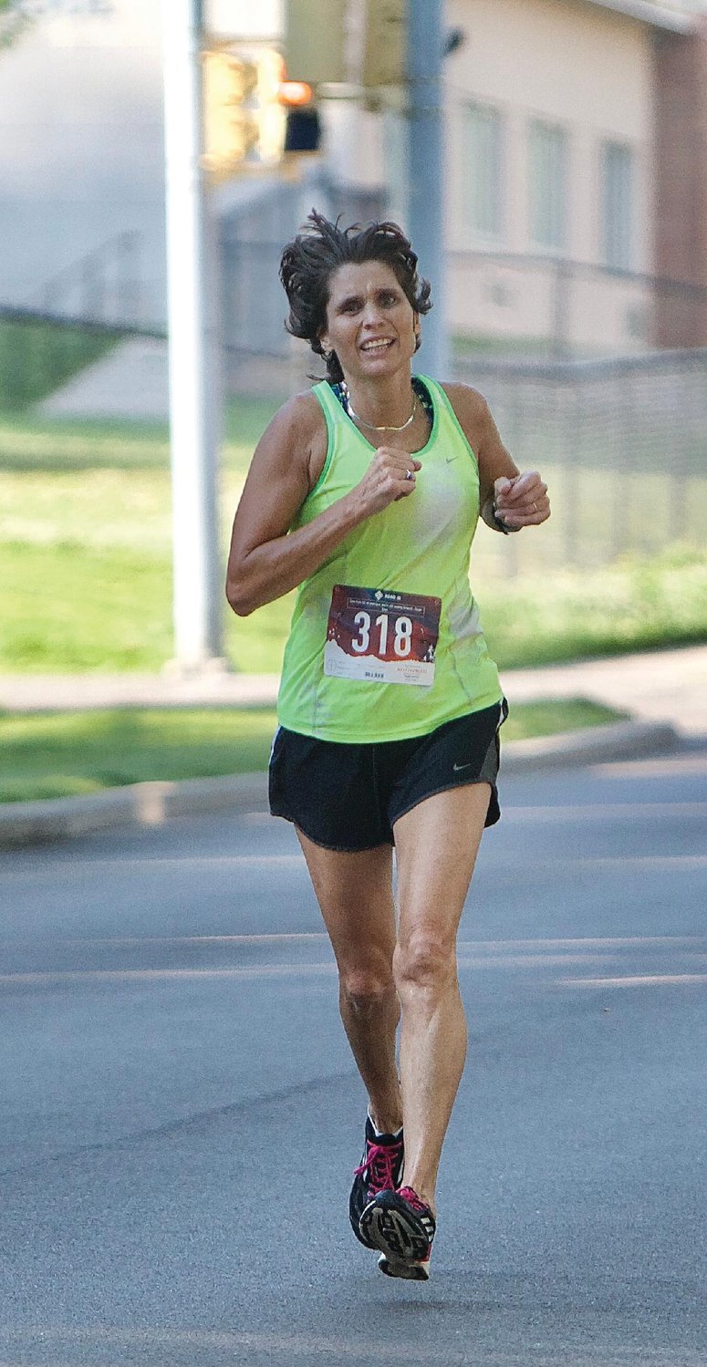 Kristy Lippencott competes in the 5K